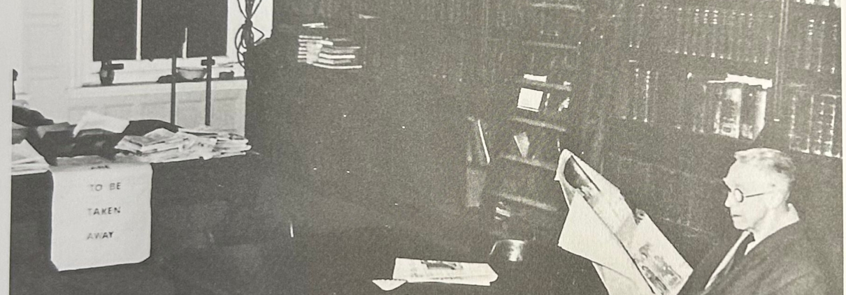 vintage image of the Gibson library at first opening.